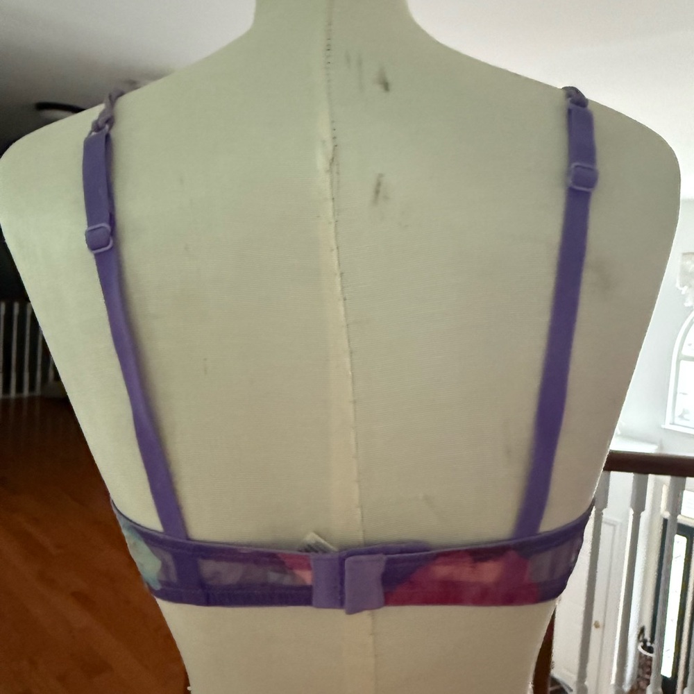 Cosabella Floral Lace Bra - Purple and Pink -size 4 - Picture 4 of 6